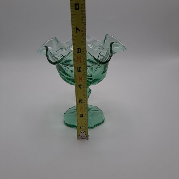Vintage Fenton Green Glass Ribbon Edge Pedestal Bowl Candy Dish Compote - Picture 2 of 7